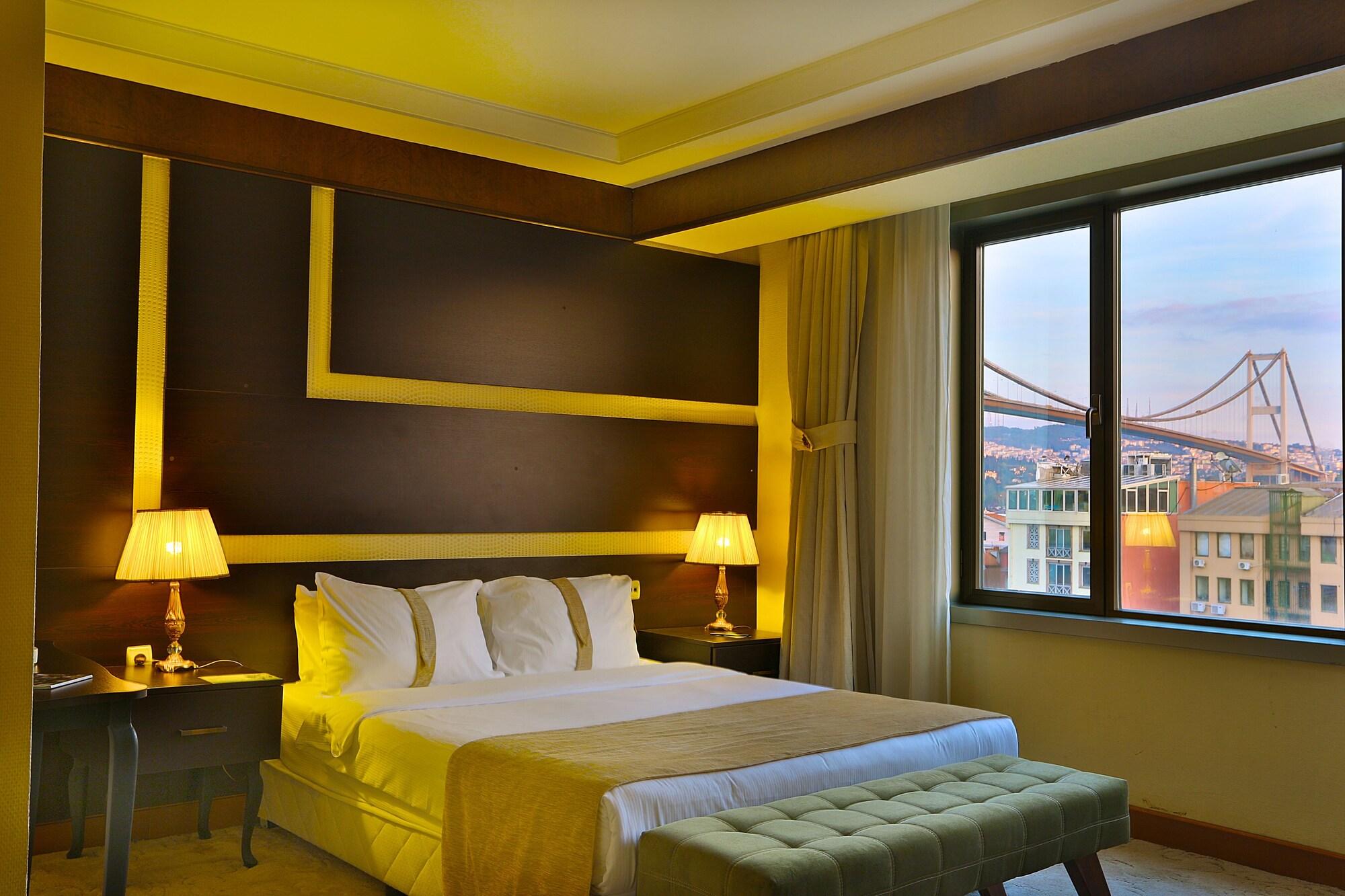 Crowne Plaza Istanbul - Ortakoy Bosphorus By Ihg Hotel ภายนอก รูปภาพ
