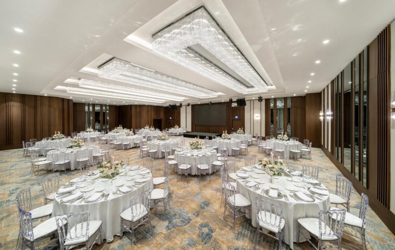 Crowne Plaza Istanbul - Ortakoy Bosphorus By Ihg Hotel ภายนอก รูปภาพ