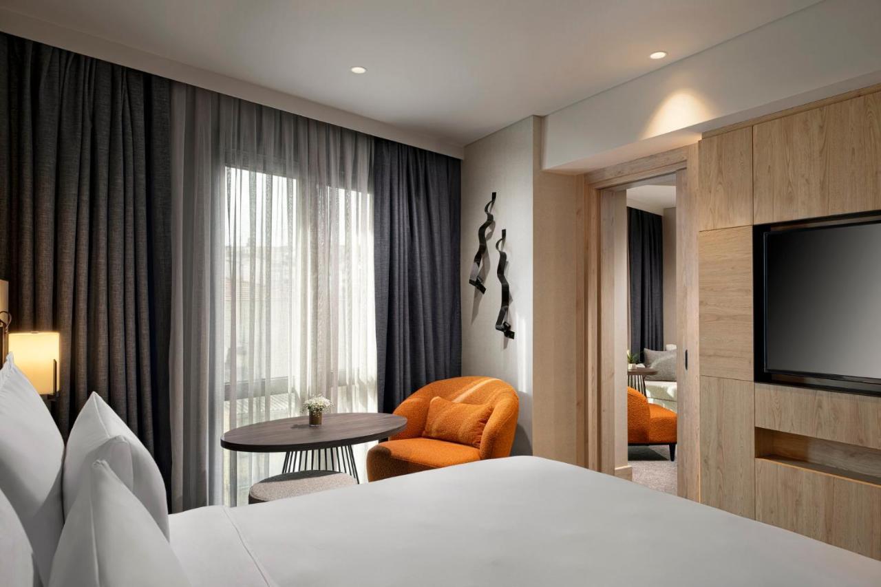Crowne Plaza Istanbul - Ortakoy Bosphorus By Ihg Hotel ภายนอก รูปภาพ