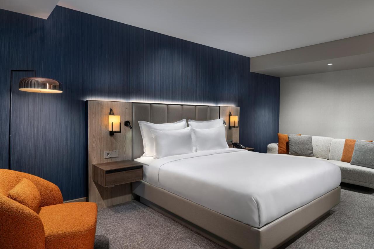 Crowne Plaza Istanbul - Ortakoy Bosphorus By Ihg Hotel ภายนอก รูปภาพ